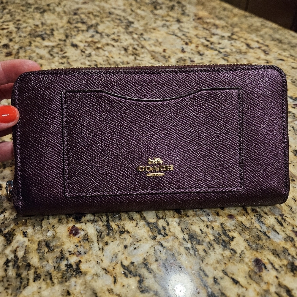 Coach Shiny Plum Purple Zip Accordion Wallet Full Size Organizer RARE